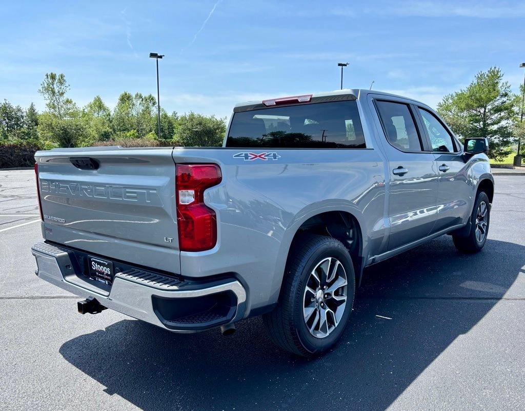 Used 2024 Chevrolet Silverado 1500 LT AWD/4WD image 8