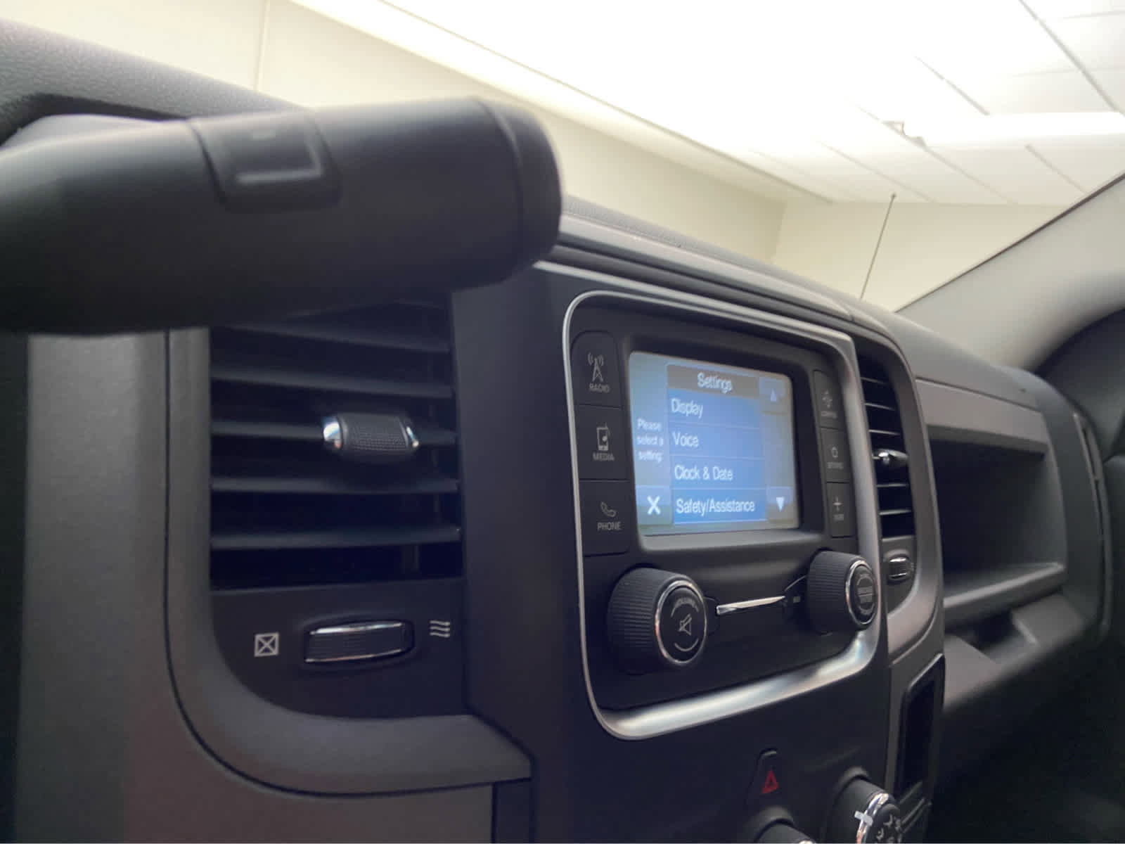 Used 2017 RAM 2500 Tradesman w/ Chrome Appearance Group image 26