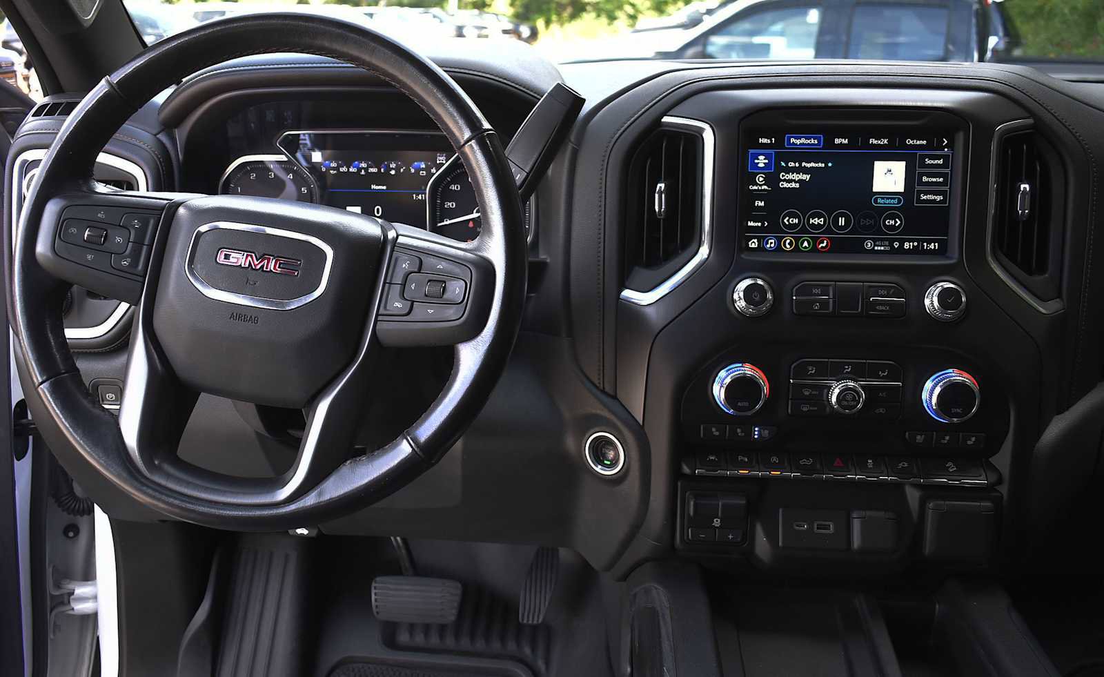 Used 2021 GMC Sierra 1500 AT4 w/ AT4 Premium Package image 15