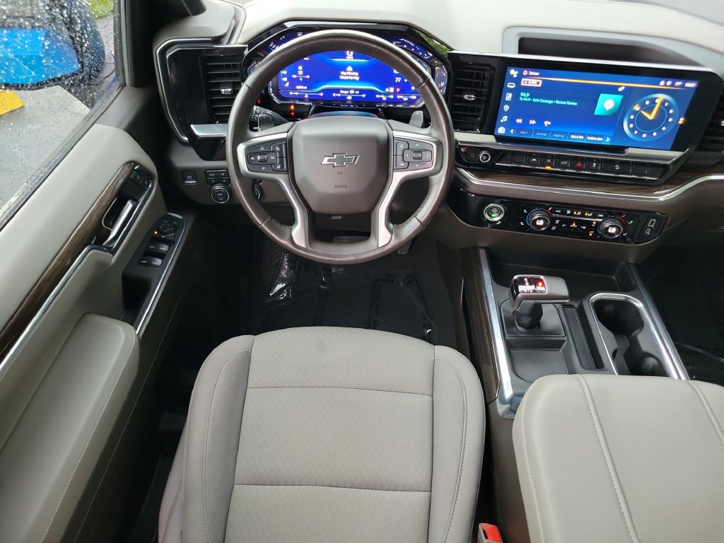 Used 2023 Chevrolet Silverado 1500 RST AWD/4WD image 16