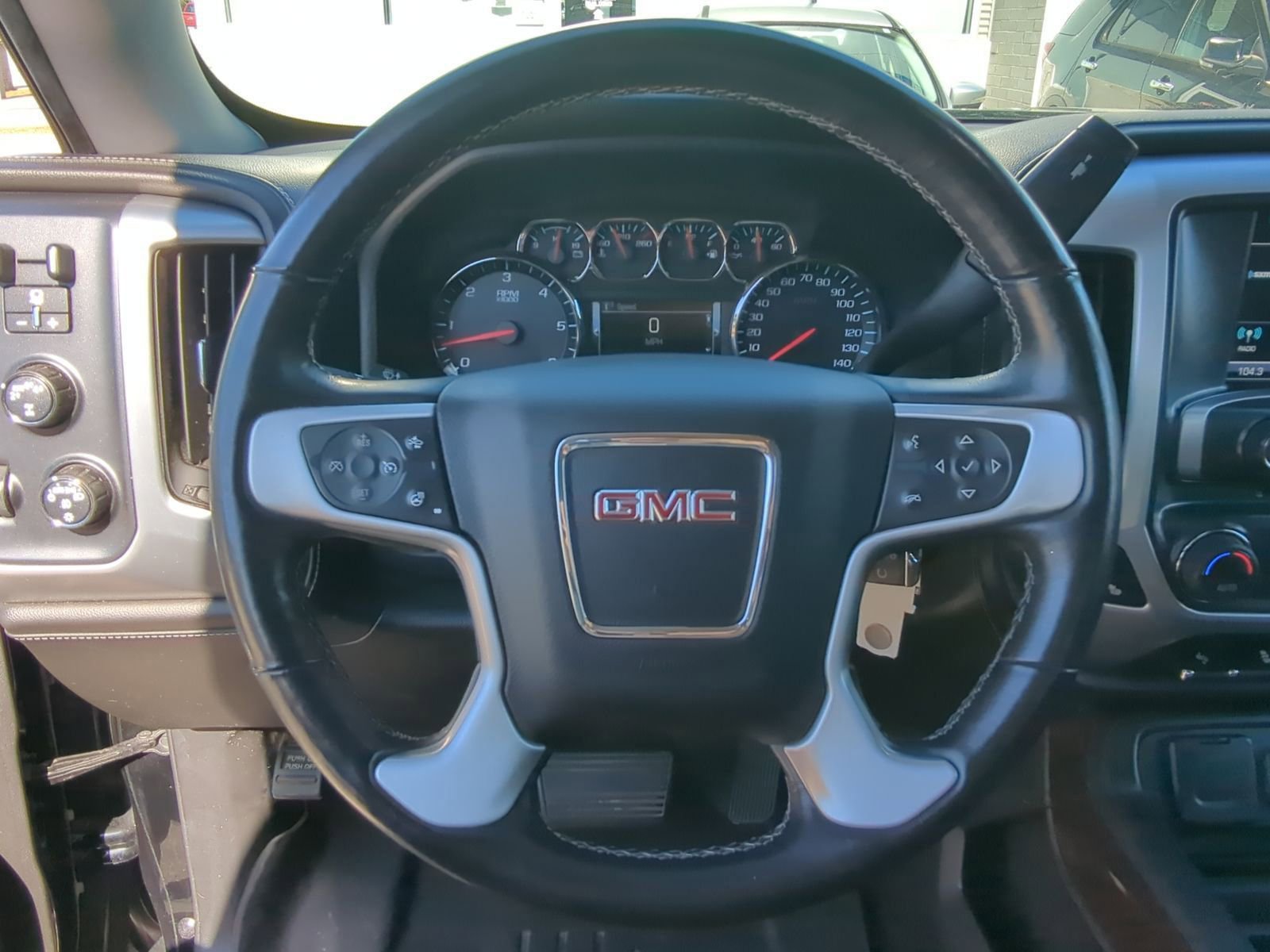 Used 2018 GMC Sierra 1500 SLT image 29