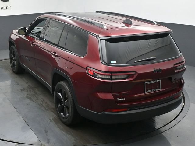 Used 2023 Jeep Grand Cherokee L Limited w/ Luxury Tech Group II AWD/4WD image 40