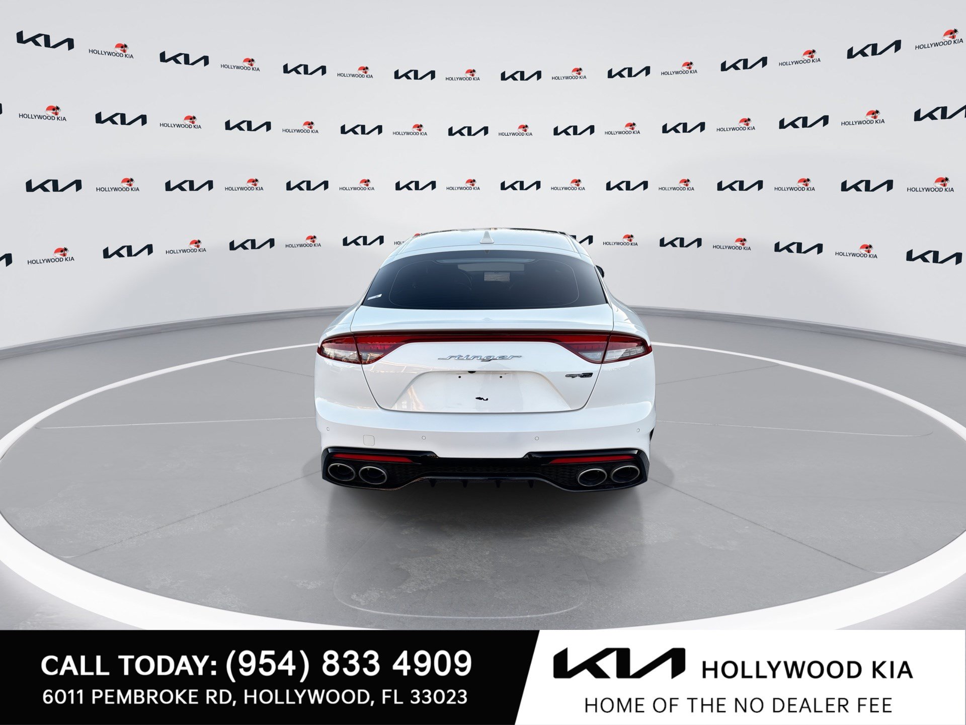 Used 2022 Kia Stinger GT-Line w/ Sun & Sound Package RWD image 7