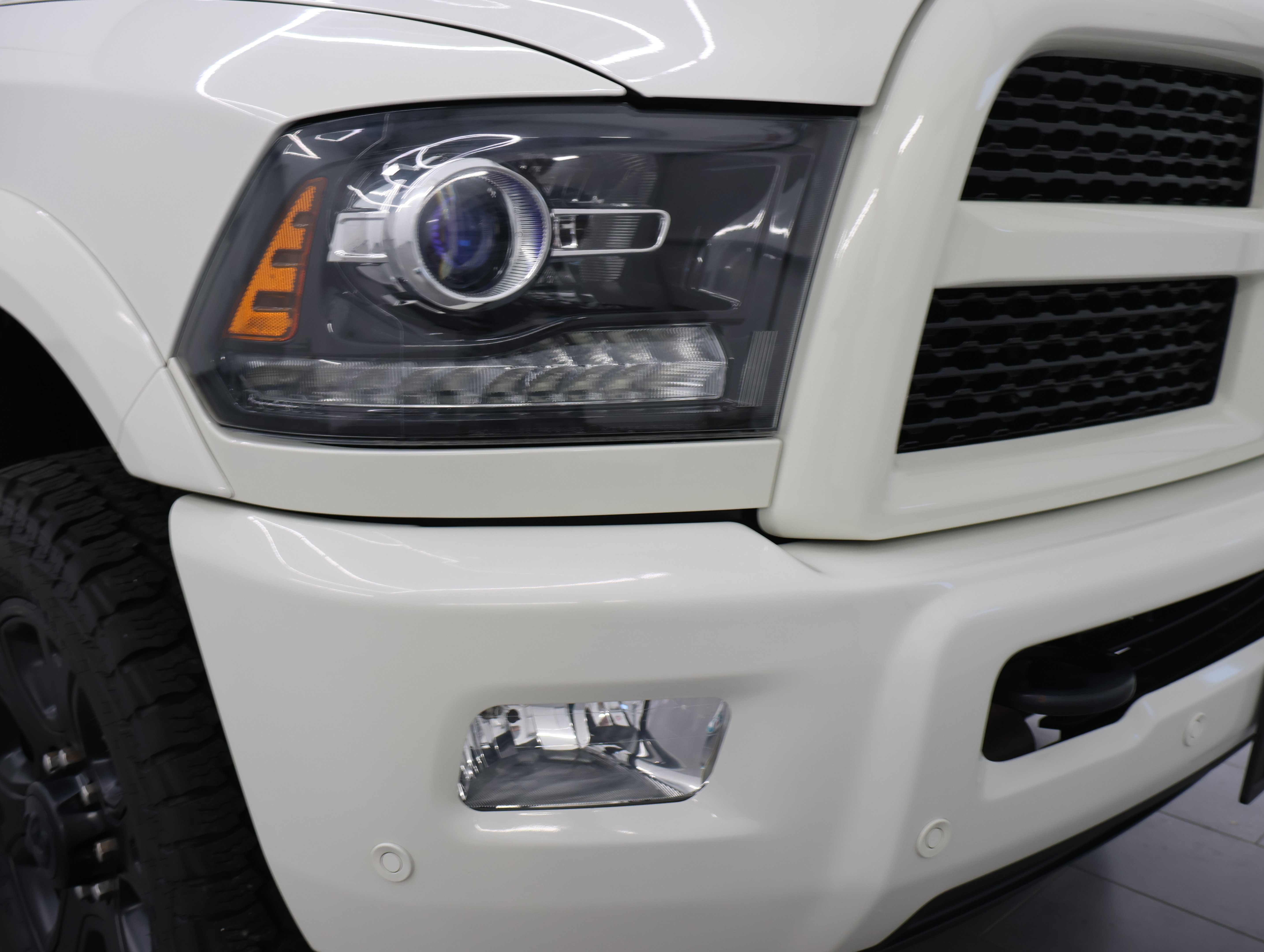 Used 2017 RAM 2500 Laramie w/ Sport Appearance Group AWD/4WD image 22