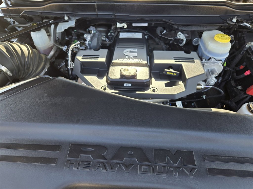 Used 2024 RAM 2500 Limited image 35