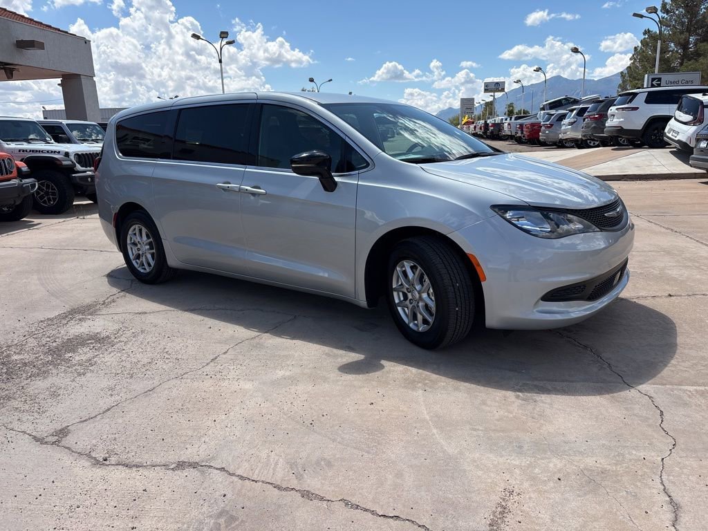 New 2026 Chrysler Voyager LX FWD image 3