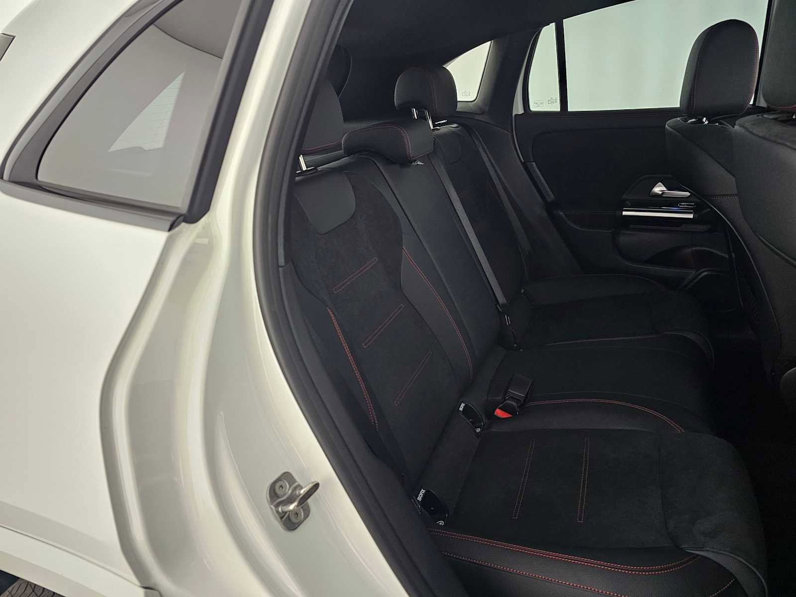 Used 2026 Mercedes-Benz GLA 250 image 12