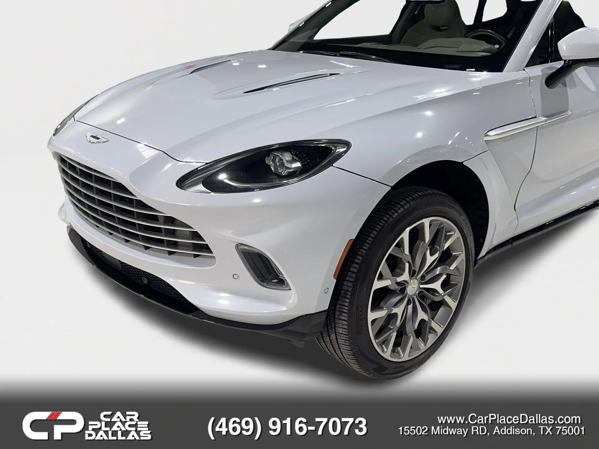 Used 2021 Aston Martin DBX image 17