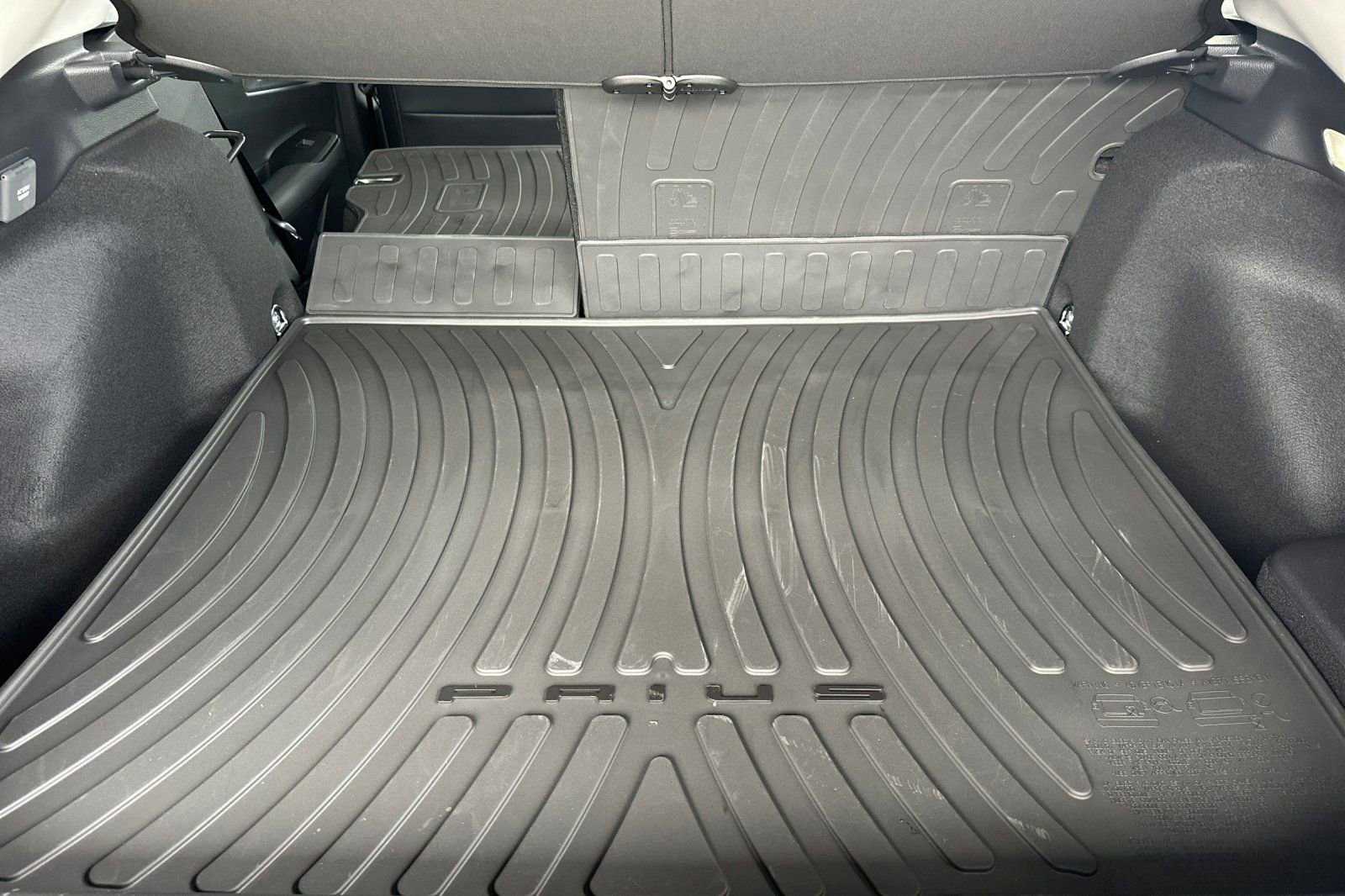 New 2026 Toyota Prius Plug-In Hybrid image 16