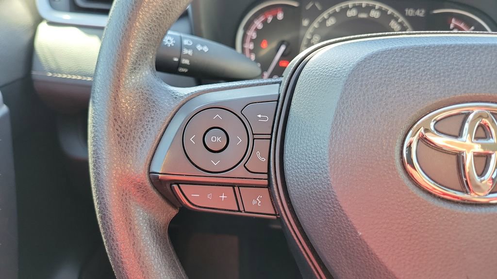 Certified 2024 Toyota RAV4 LE image 25