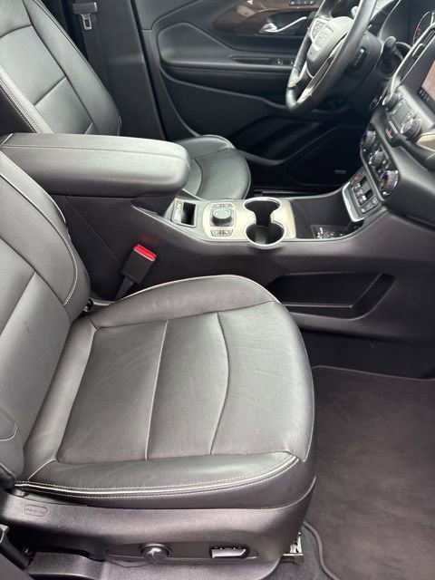 Used 2019 GMC Terrain Denali w/ Comfort Package AWD/4WD image 37