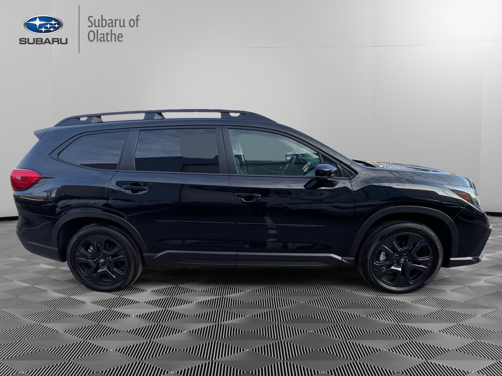 Used 2025 Subaru Ascent Bronze Edition image 12