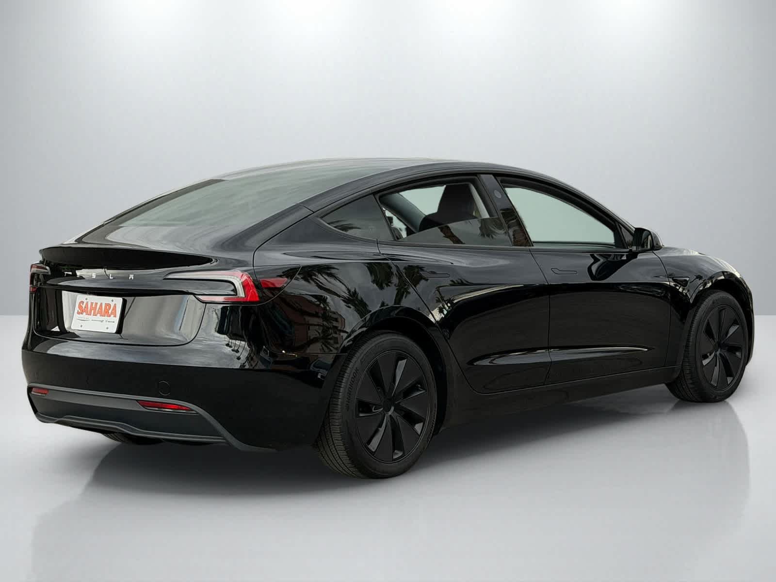 Used 2024 Tesla Model 3 Standard Range RWD image 7
