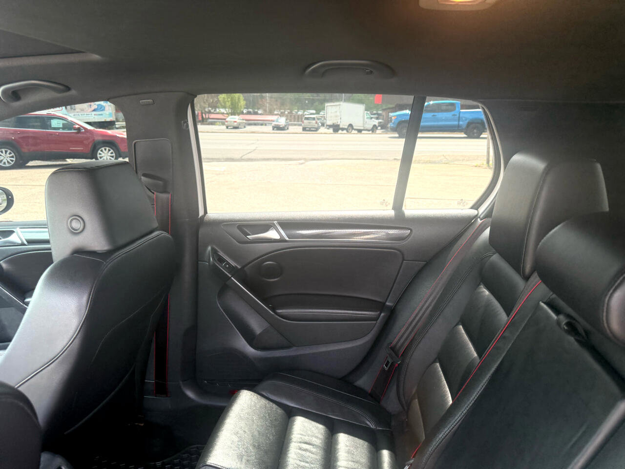 Used 2014 Volkswagen GTI Driver's Edition image 41