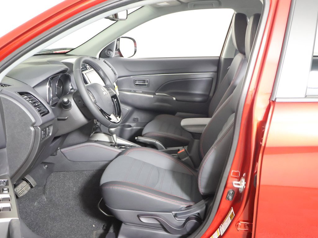 New 2025 Mitsubishi Outlander Sport SE image 23