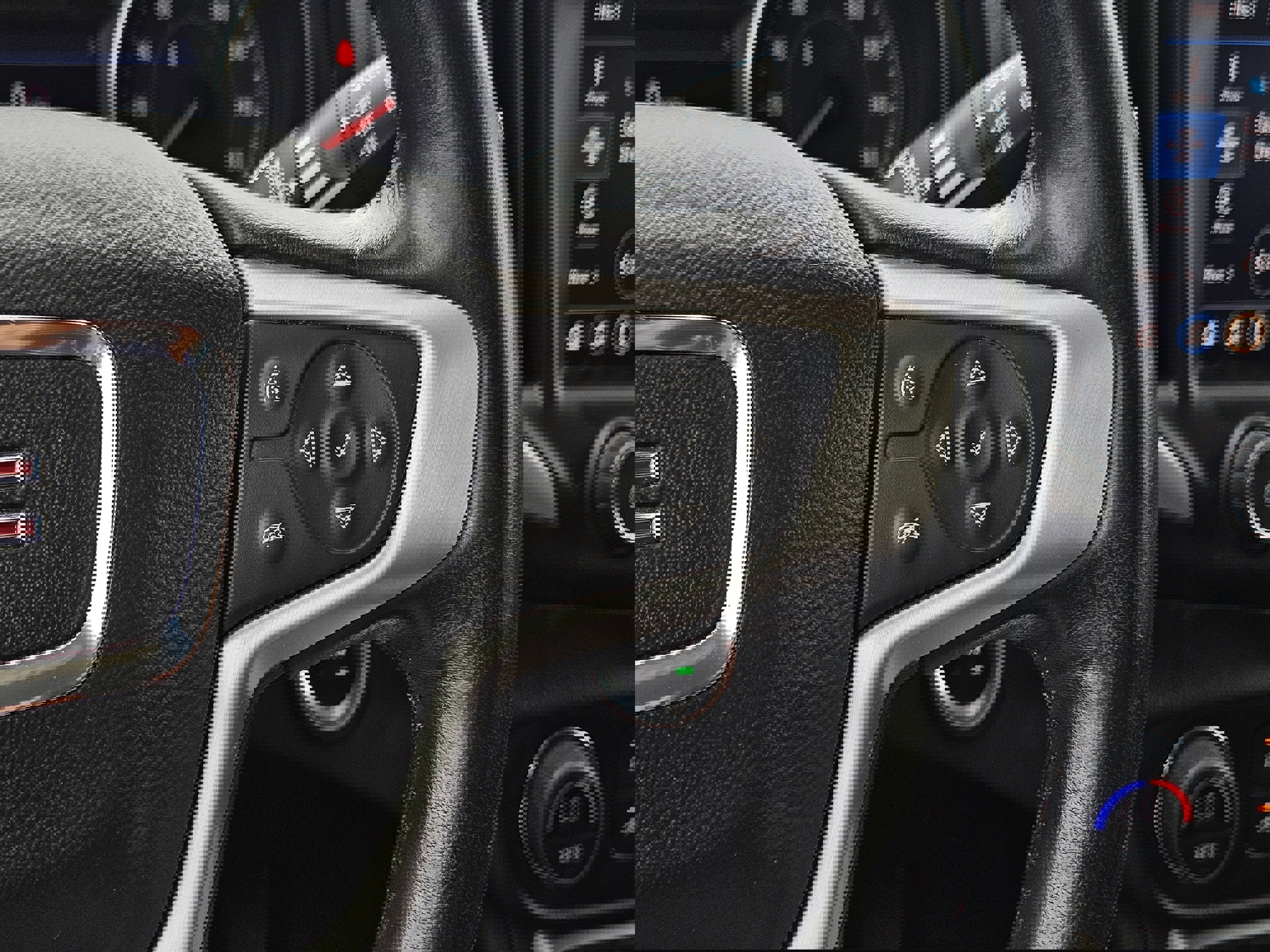 Used 2022 GMC Terrain SLT image 19