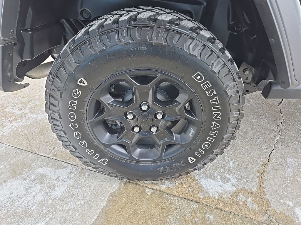 Used 2023 Jeep Wrangler Unlimited image 30