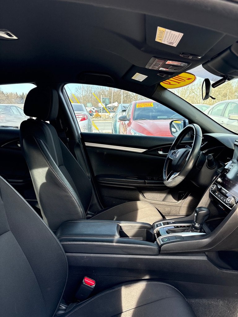 Used 2019 Honda Civic Sport image 15
