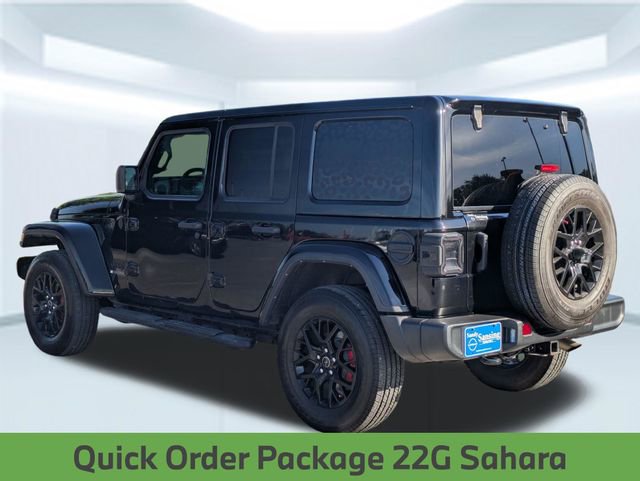 Used 2024 Jeep Wrangler Unlimited Sahara w/ Dual Top Group AWD/4WD image 4