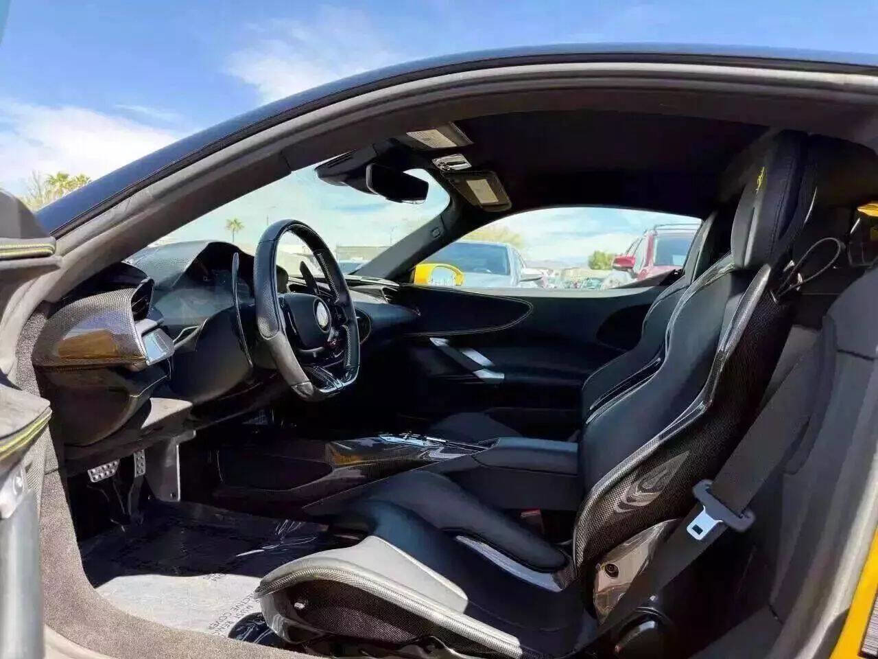 Used 2022 Ferrari SF90 Stradale image 30