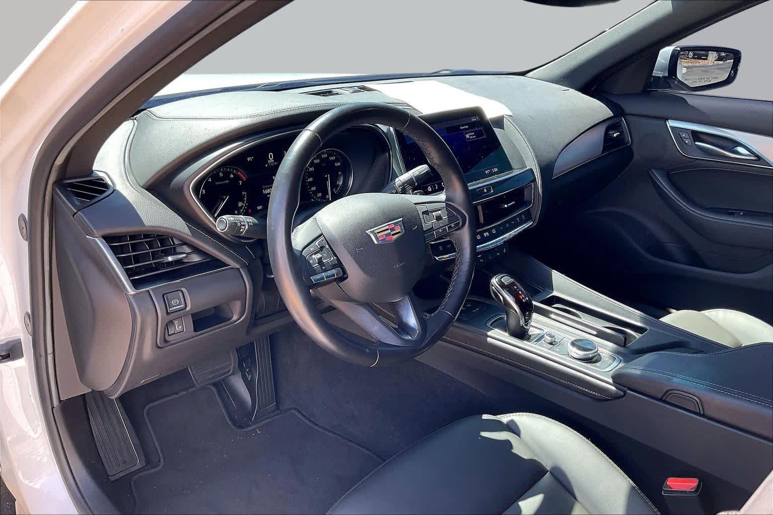 Used 2023 Cadillac CT5 Luxury w/ Cold Weather Package RWD image 27