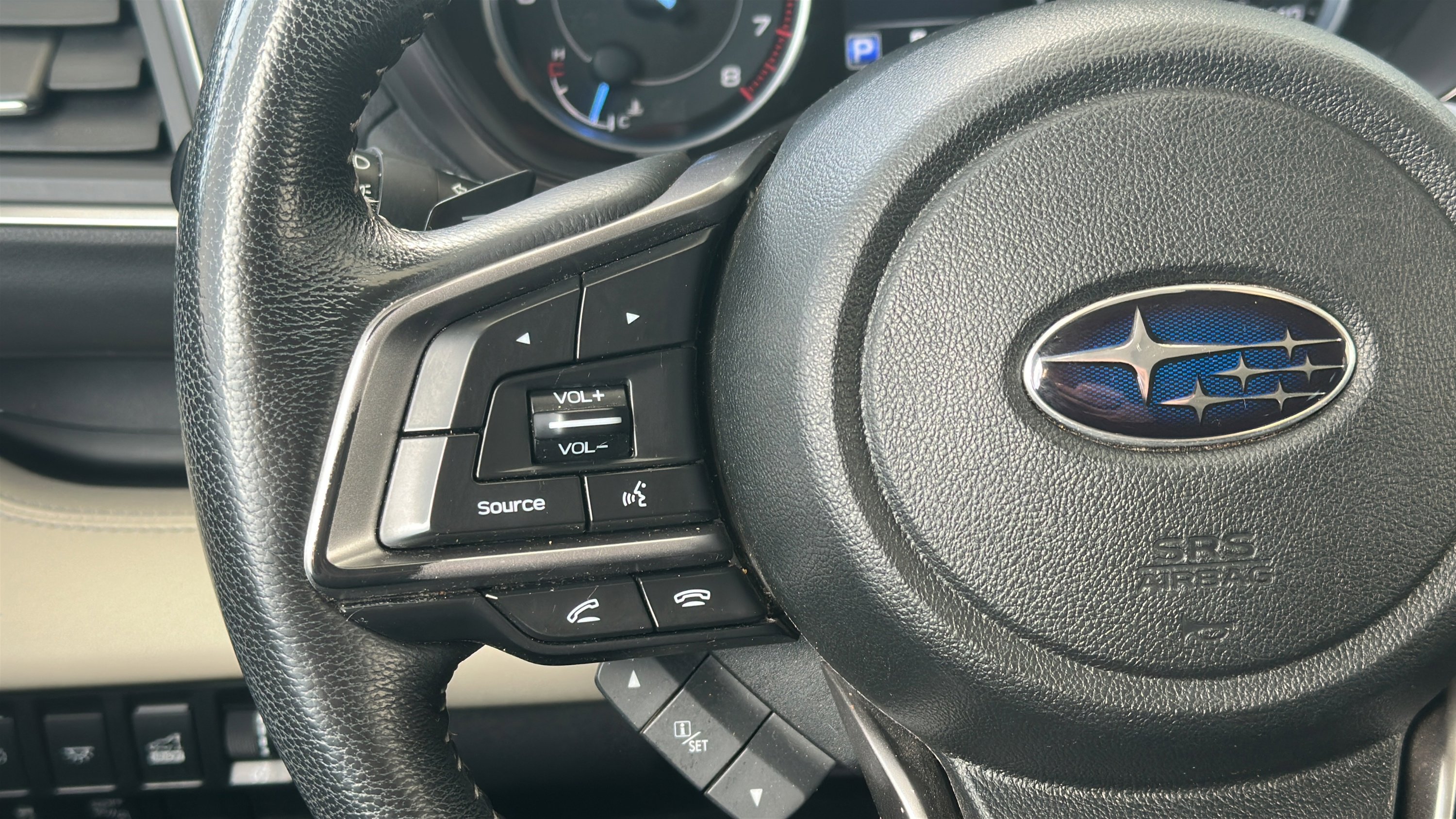 Used 2021 Subaru Ascent Limited w/ Technology Package AWD/4WD image 11