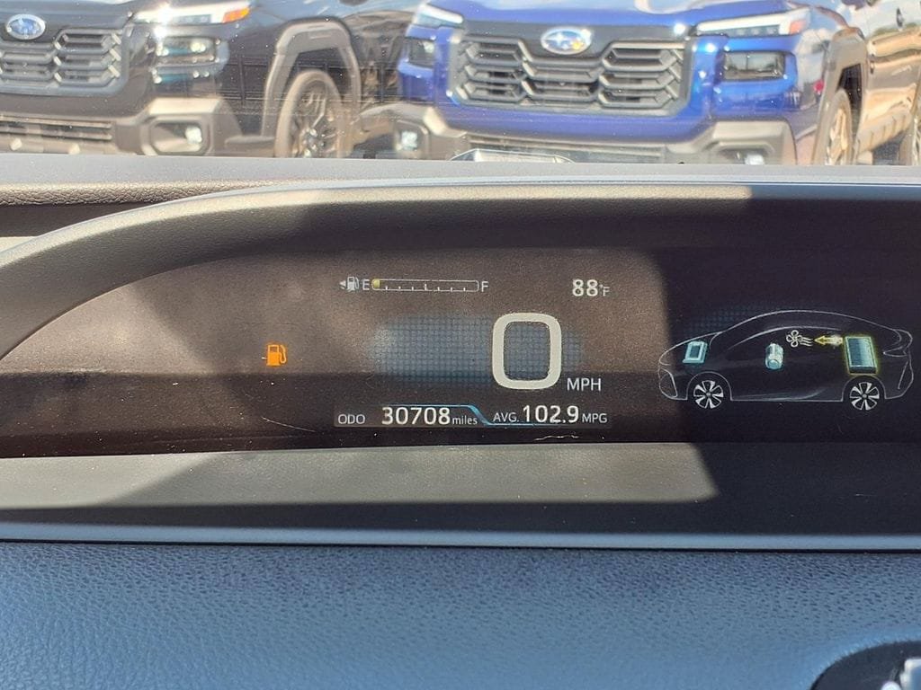 Used 2020 Toyota Prius Prime LE w/ Carpet Mat Package FWD image 30