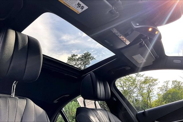 Used 2017 Mercedes-Benz E 300 4MATIC image 11