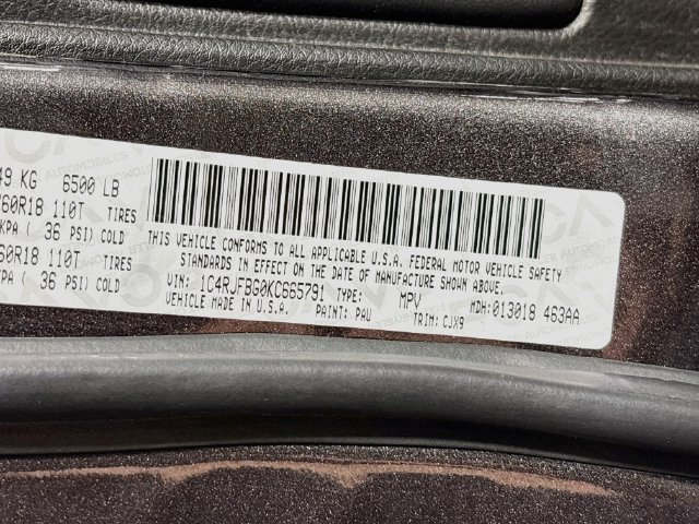 Used 2019 Jeep Grand Cherokee Limited AWD/4WD image 30