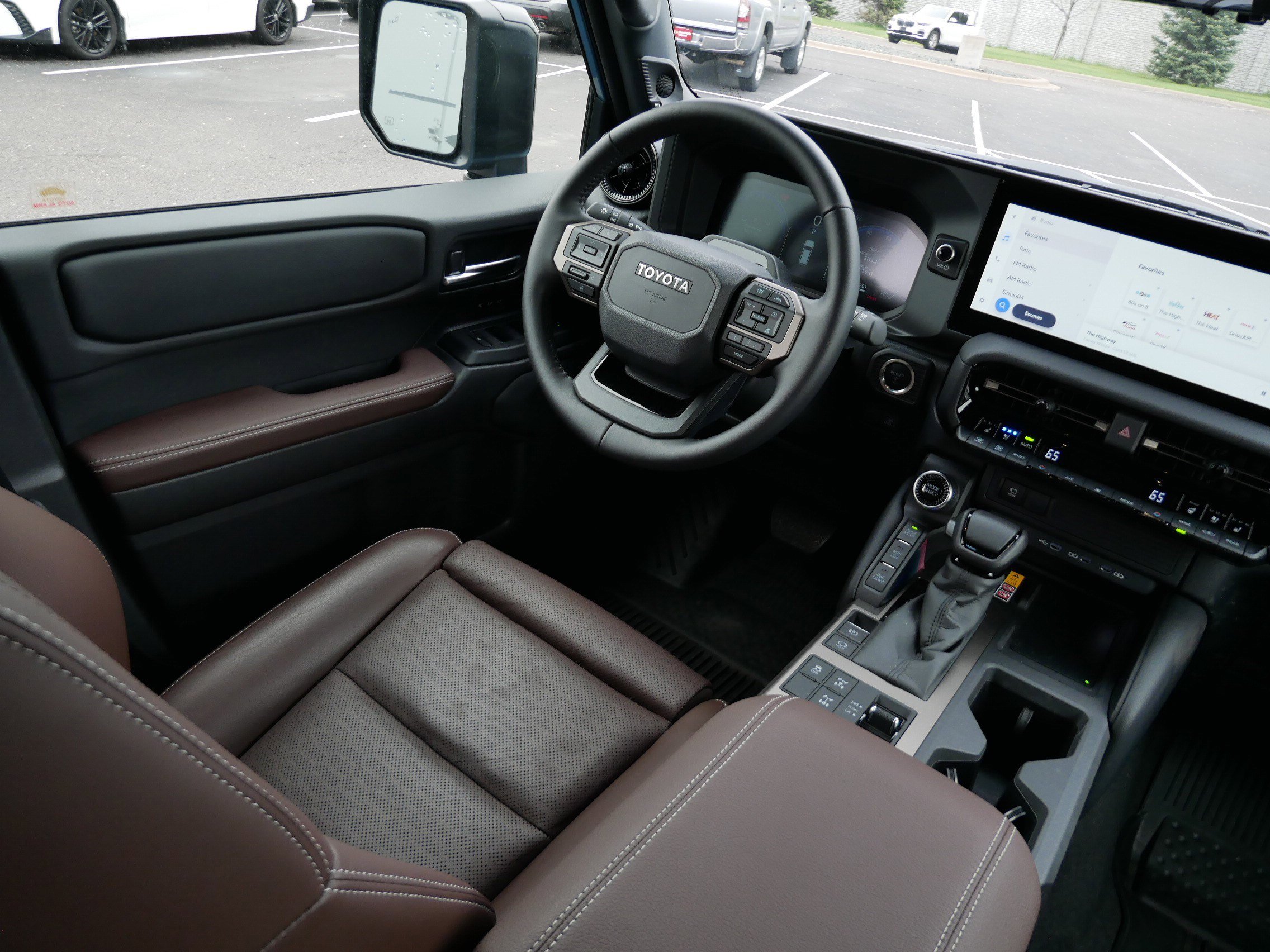 Used 2025 Toyota Land Cruiser w/ Premium Package AWD/4WD image 9