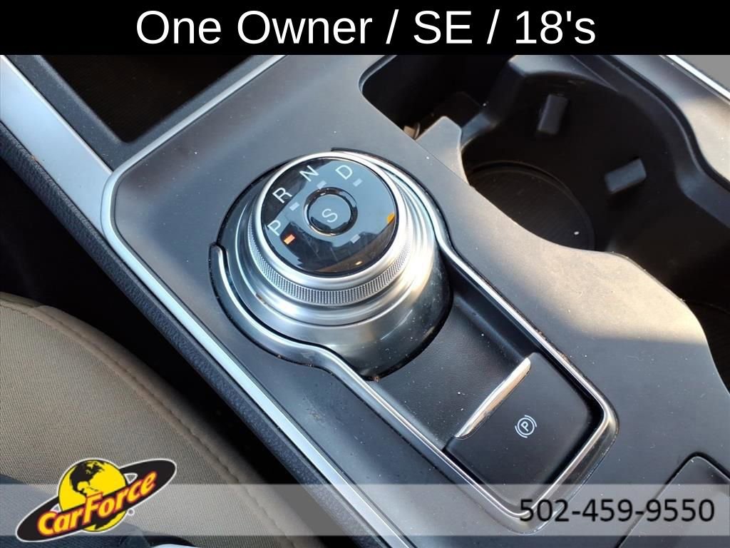 Used 2024 Ford Edge SE image 29