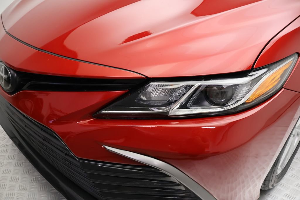 Certified 2023 Toyota Camry LE image 3