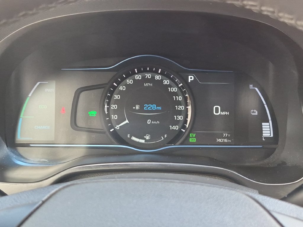 Used 2017 Hyundai Ioniq SEL FWD image 20