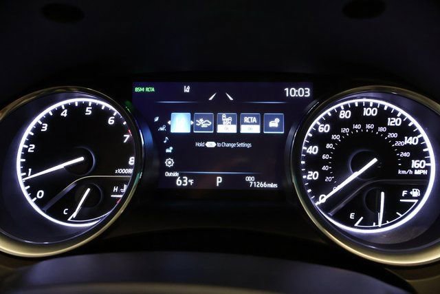 Used 2020 Toyota Camry XLE w/ Navigation Package image 17