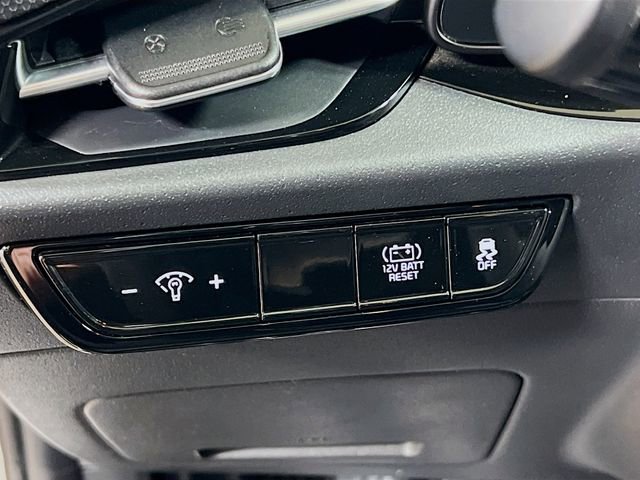 Certified 2023 Kia Niro EX image 10