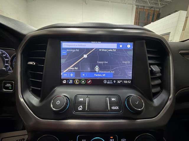 Certified 2022 GMC Acadia AT4 w/ Technology Package image 18