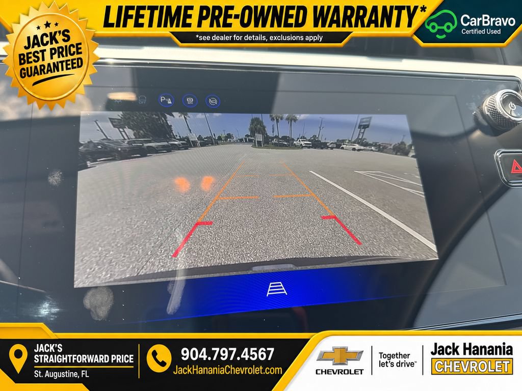Used 2027 Chevrolet Bolt RS FWD image 11