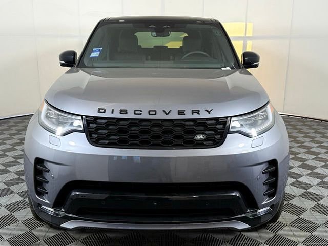 Certified 2025 Land Rover Discovery Dynamic SE image 9