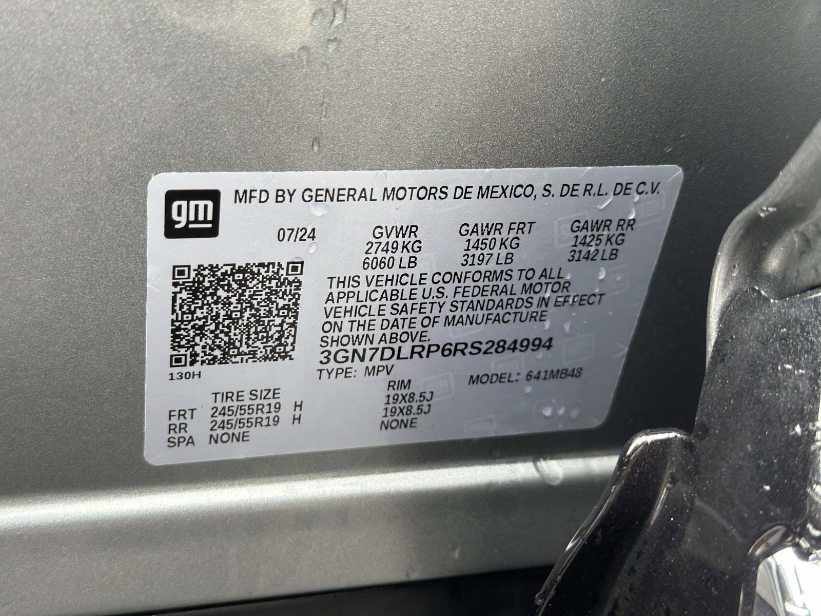 Used 2024 Chevrolet Equinox EV LT image 28