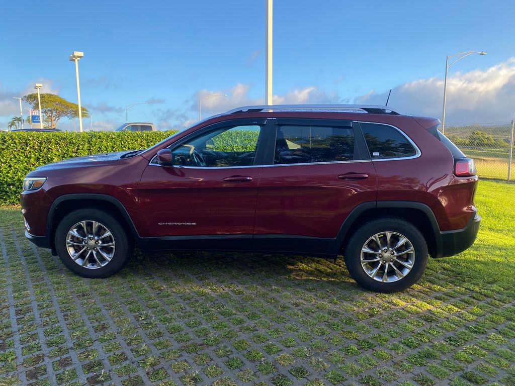 Used 2019 Jeep Cherokee Latitude Plus w/ Cold Weather Group image 4