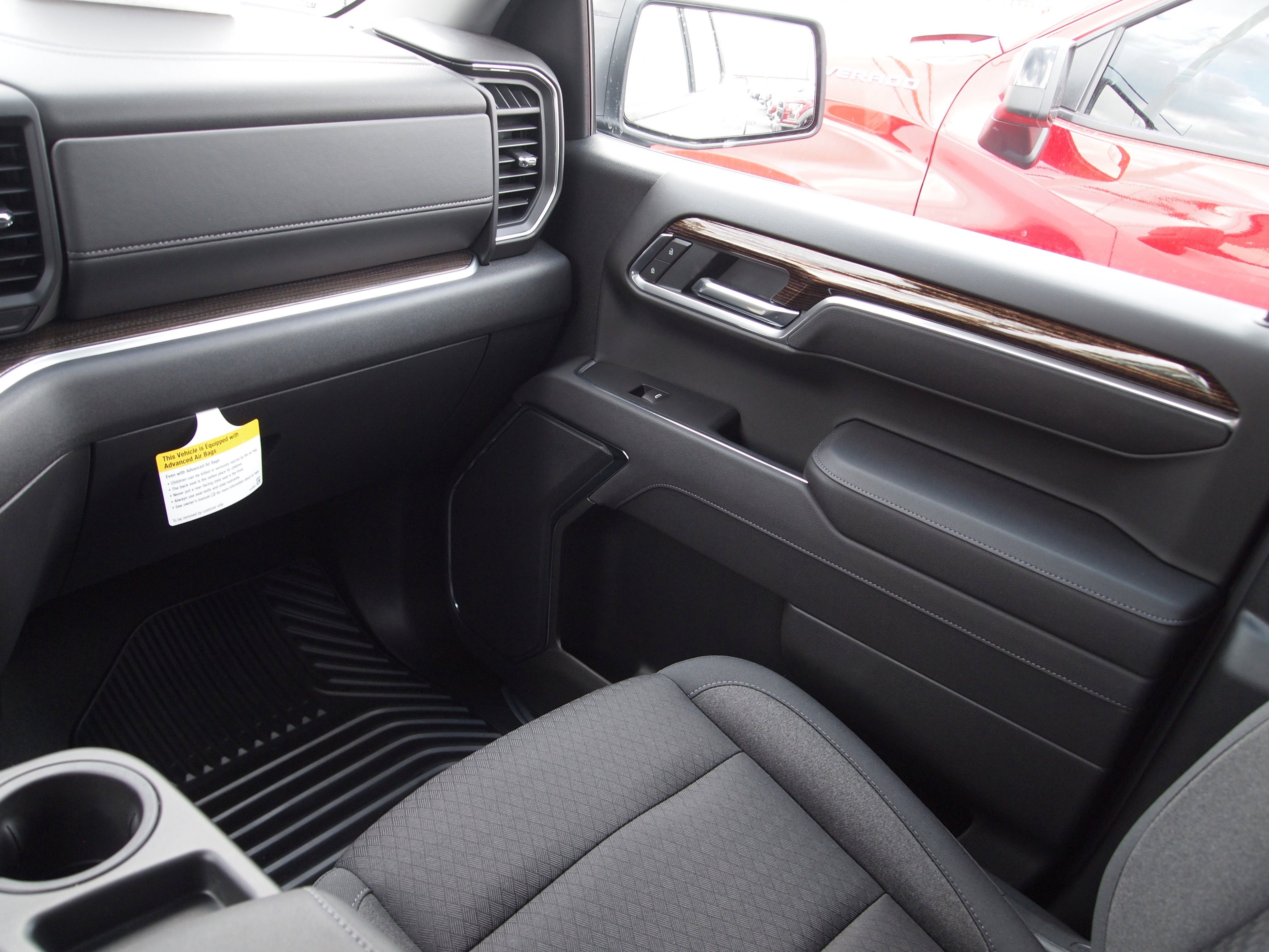 Used 2025 GMC Sierra 1500 Elevation image 14
