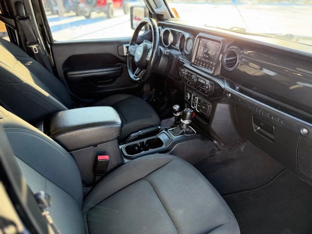 Used 2021 Jeep Wrangler Unlimited Sport image 25
