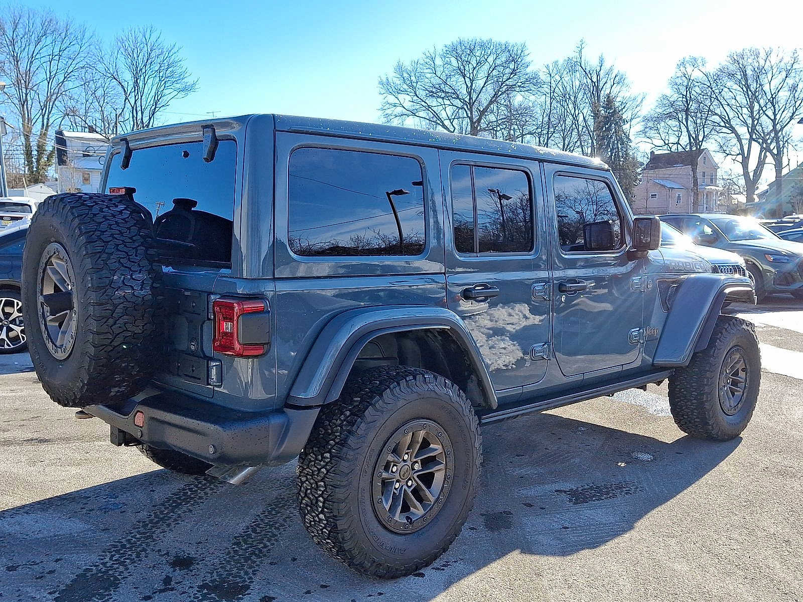 Used 2025 Jeep Wrangler Unlimited Rubicon 392 image 14