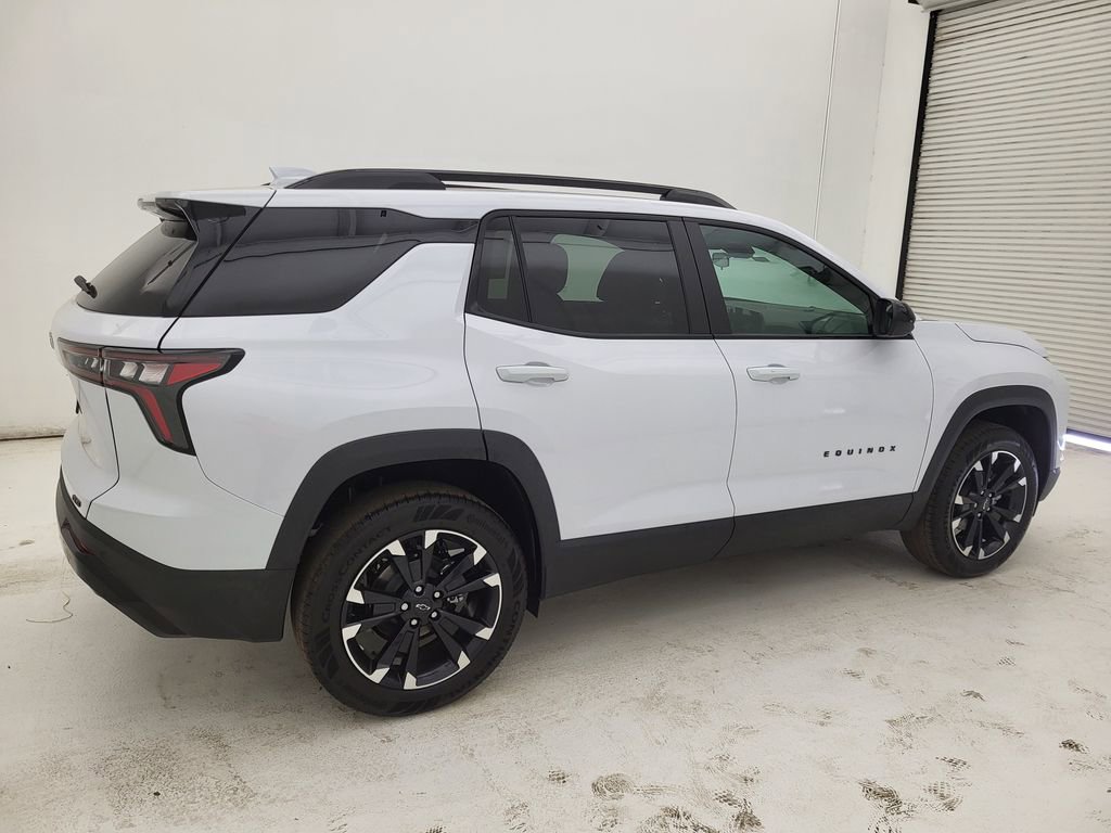 New 2026 Chevrolet Equinox RS image 15