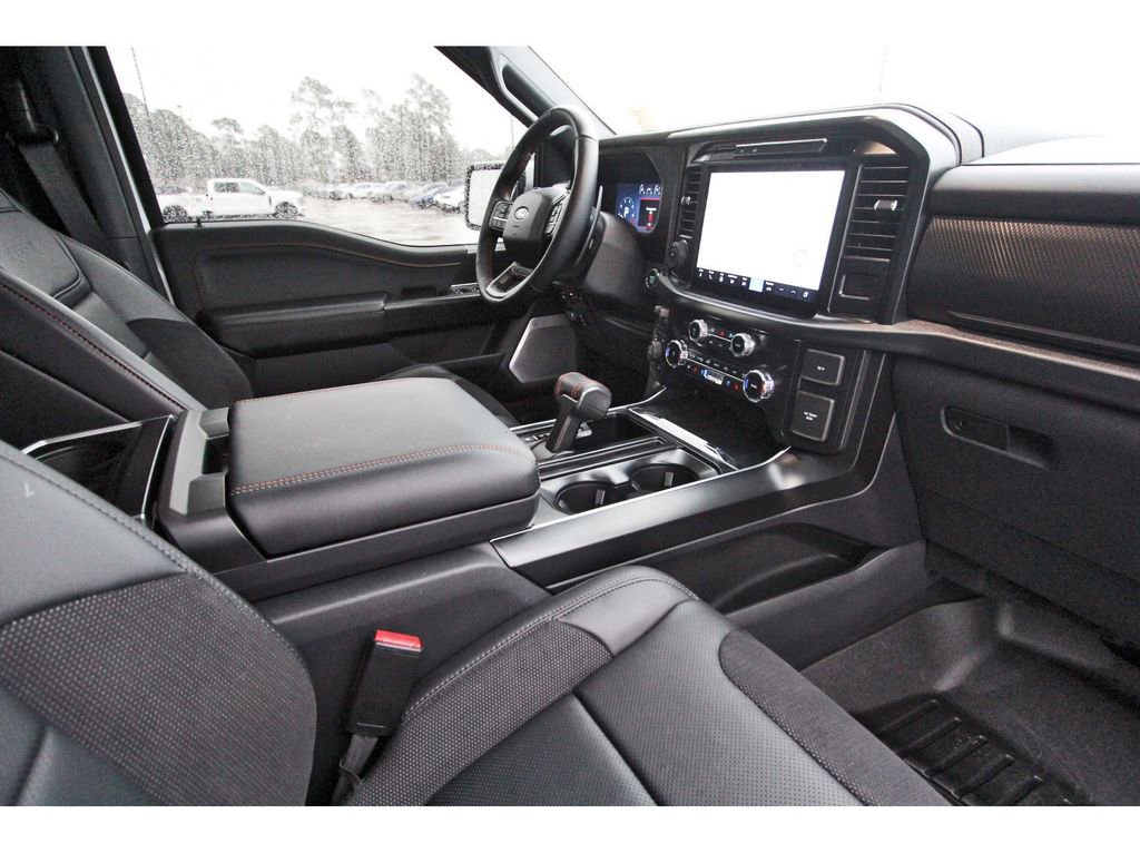 Used 2025 Ford F150 Raptor image 28