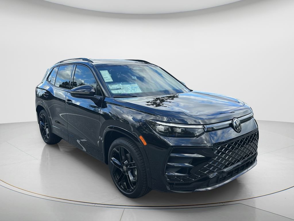 New 2026 Volkswagen Tiguan SE R-Line FWD image 7