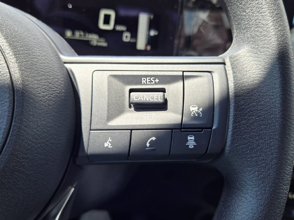 New 2027 Nissan Kicks SV w/ Cold Weather Package FWD image 18