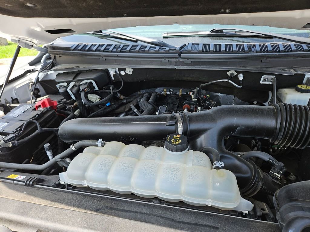 Used 2023 Ford Expedition Max XLT image 23