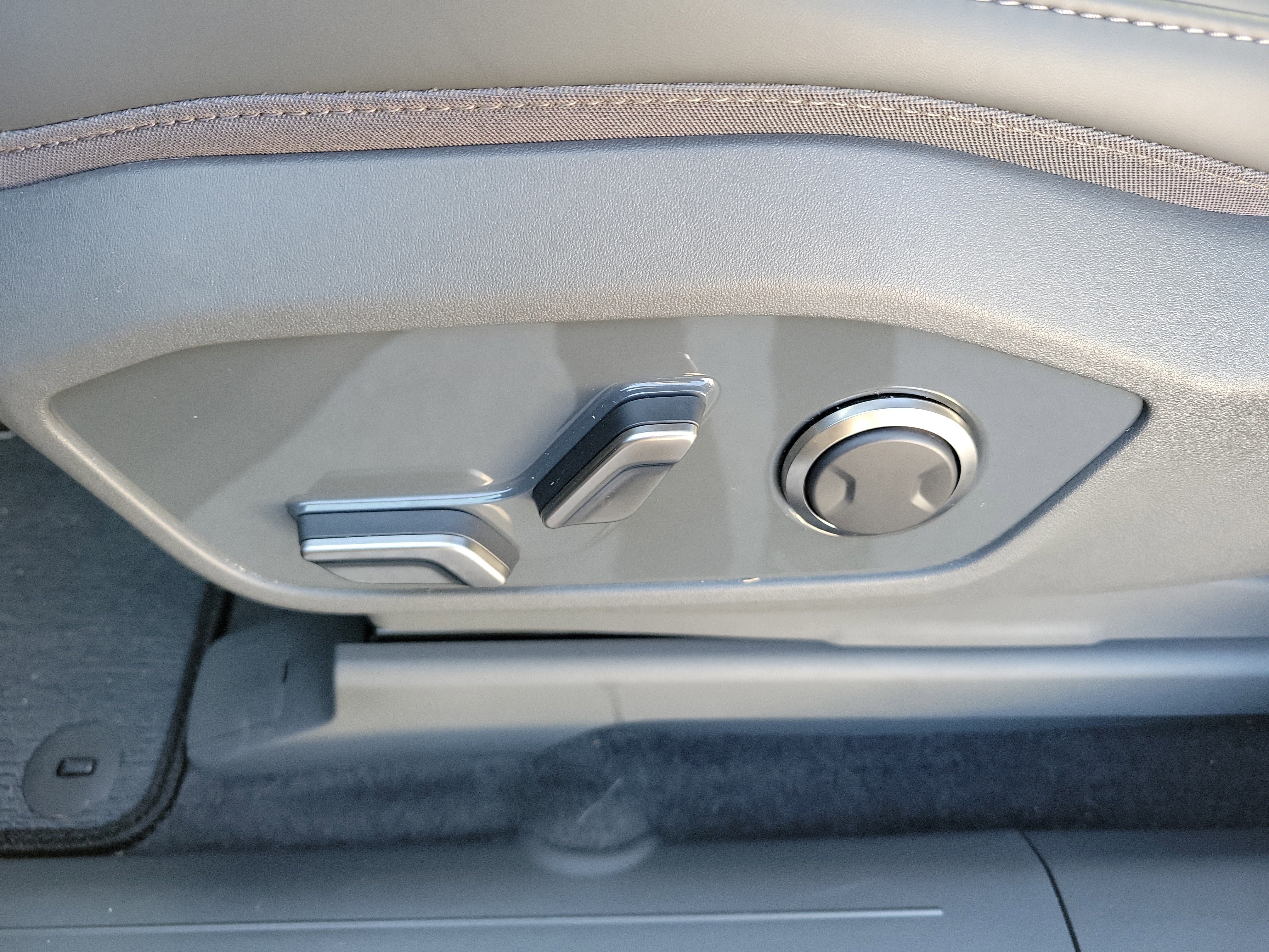 Certified 2026 Kia EV9 Light image 26