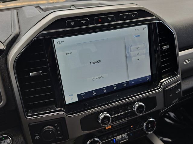 Certified 2022 Ford F350 Lariat w/ Lariat Ultimate Package AWD/4WD image 20
